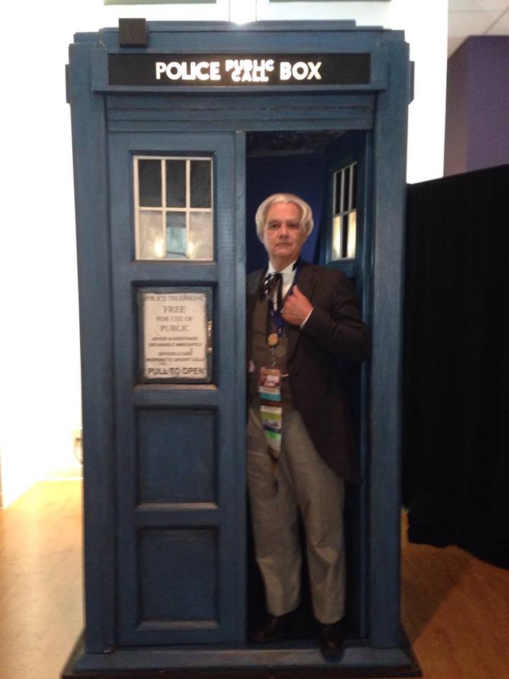 Bud as the first doctor in a tardis